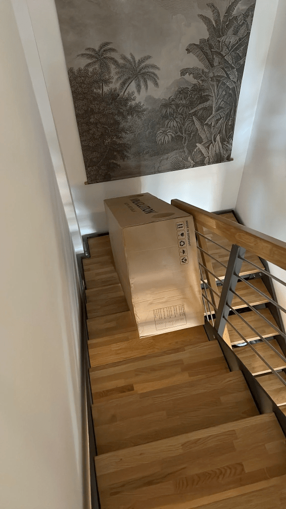 The Walkolution MT-300 strapped to a pallet on delivery