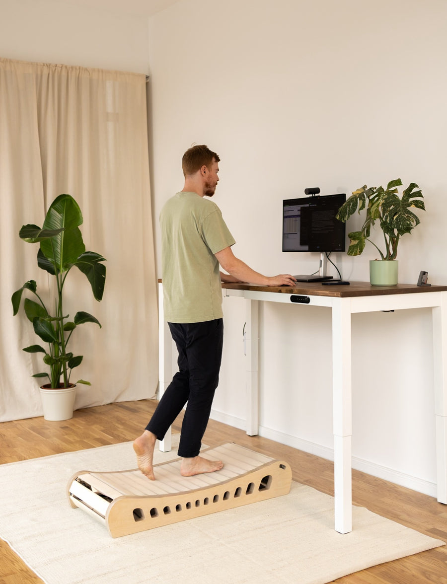 Natural wood, At a standing desk