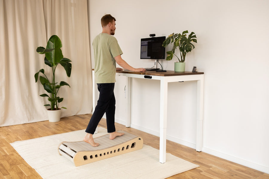 Natural wood, At a standing desk