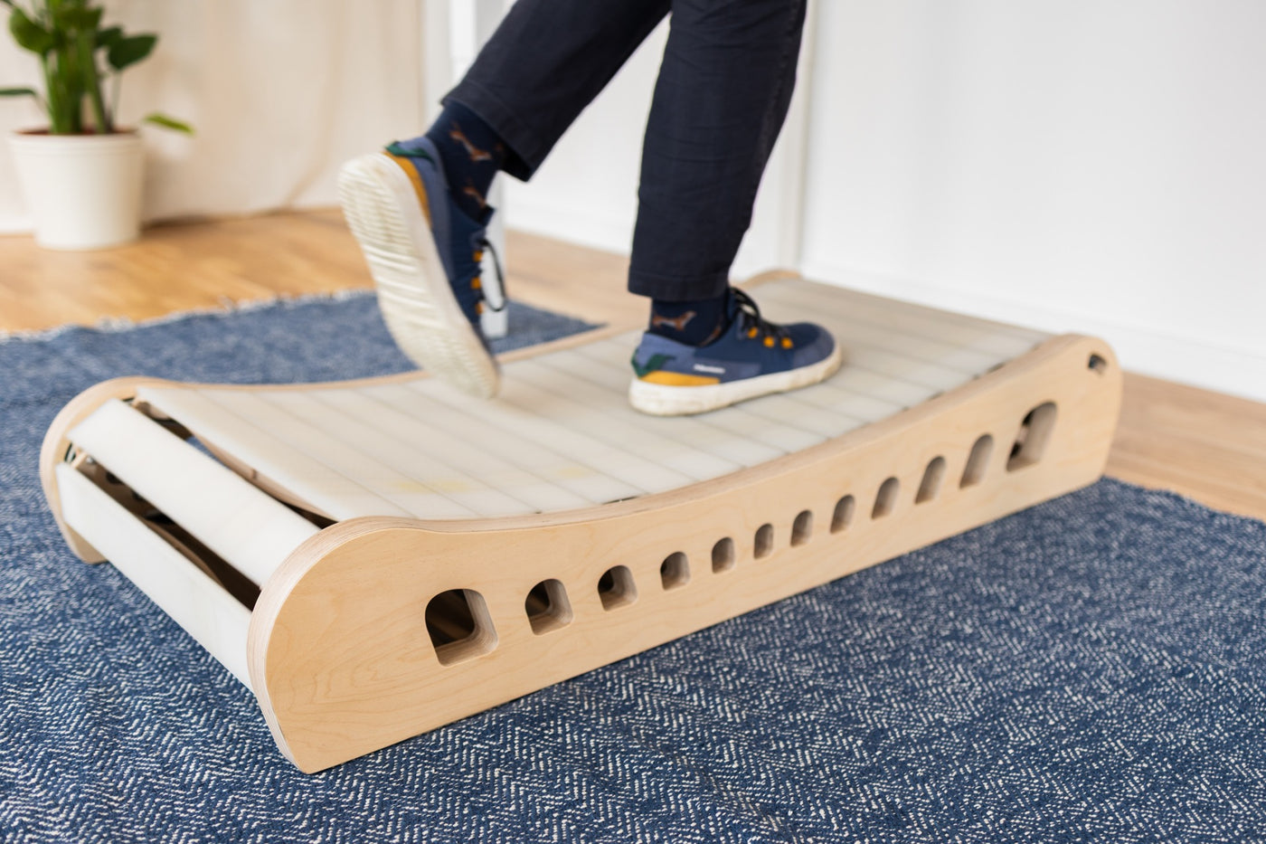 The Office Walker, Natural wood