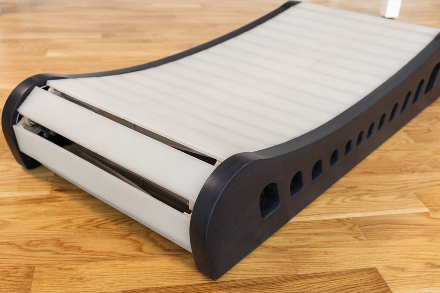 Black and cream, Product view